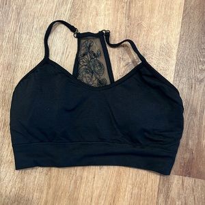 Fabletics yoga bra. Like new.